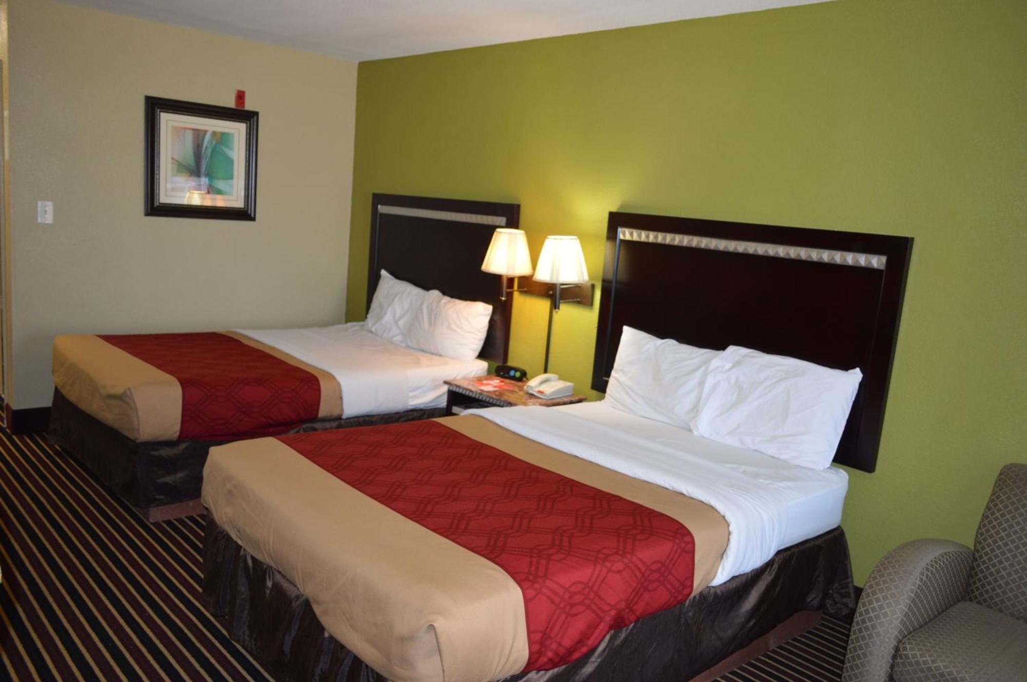 Econo Lodge Lake Charles University Area Номер фото